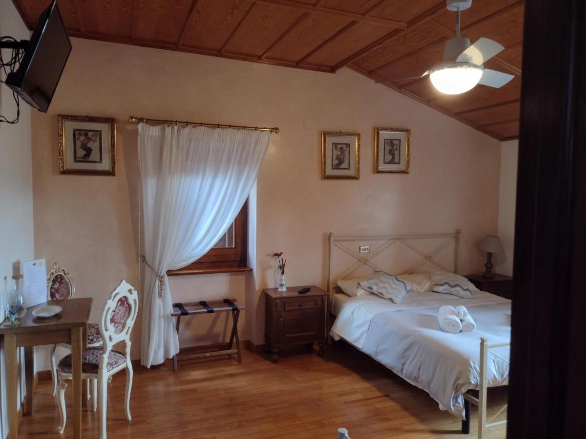 Villa Montegenco Comunanza Екстер'єр фото