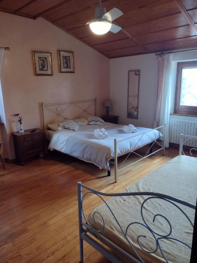 Villa Montegenco Comunanza Екстер'єр фото